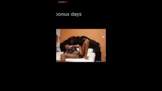Kenyan Pornstar Plays With Her Wet Pussy Part 3-3
