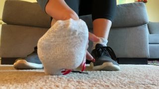 Sexyfeet47 Sexyfeet - whos ready to sniff and lick my sweaty feet dont forget to tribute 19-11-2020-2