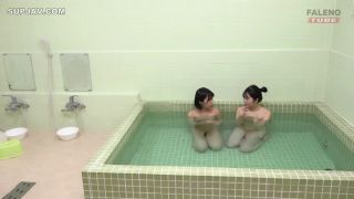 Reducing Mosaic FTHTD-128 混浴女子寮！？男は管理人のボクだけ女子校と化した女子寮は羞恥心ゼロ。。。騎乗位トレーニングで肉ディルド扱いされた日々。-3