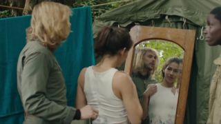 Malya Roman, Anne-Elisabeth Blateau, etc - Nu s01e09 (2018) HD 1080p - (Celebrity porn)-5