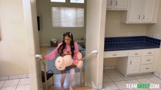 Sona bella - tiny pillow humper finally tries a real cock - Latina-1