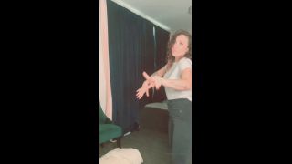 giaisabellaxx H265 2020-01-30 rand new black jeans, white shirt, house music &amp; braless dancing-1