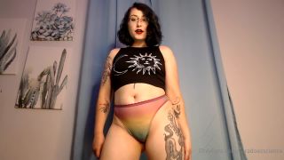 Saradoesscience - im trying on my new shipment of panties for my girlfriends but we notice my dumb brother 29-07-2022-3