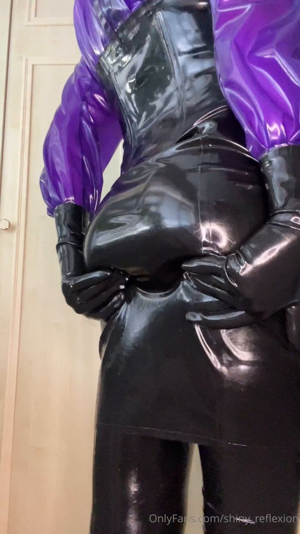 reflexion latex 2023-09-06 New latex out for you guys hope you enjoy it I know I did    6175y5
