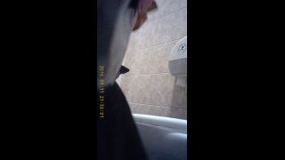 Voyeur in Public Toilet - Student restroom 93 - public - voyeur -3