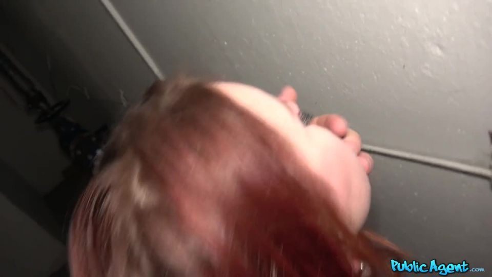 Charlie Red aka Charli Red - Great Body And Red Hair Takes Cock (07.06.2018)