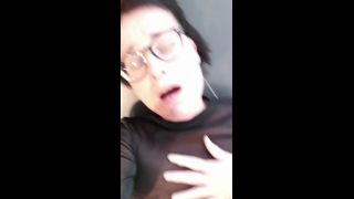 [K2S.CLUB] JulieEroticDress - Milf Spritzt Wild Herum - HD 720P-9