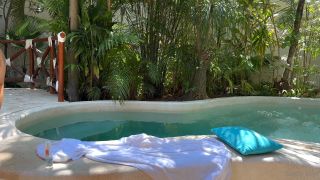 SunnySkye, Vacation Outdoor Poolside Creampie POV Sextape Onlyfans (Amateur porn)-9
