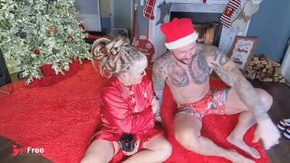 [GetFreeDays.com] The V Stream - Christmas Day Livestream Funny Moments Recap Sex Clip December 2022-5