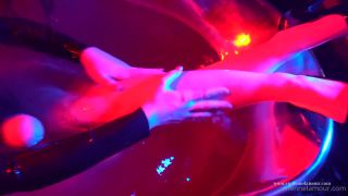 Straponmistress () - wet and wild as promised this one is to not be missed this copper bath was great surroun 06-10-2020-8