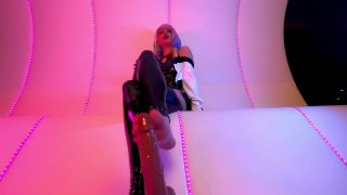 Aery Tiefling (aerytiefling) Lucy Cyberpunk Cosplay Dildo Footjob Onlyfans (Amateur porn)-1