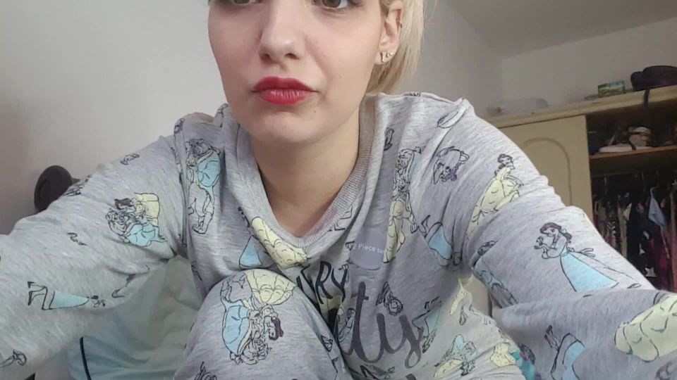 online video 40 Bad Dolly – Smoking a Joint in Bed | joi | big ass porn fetish master