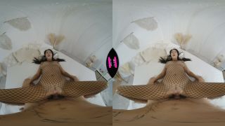 Oil Massage VR Thrills with Paula Shy UltraHD 8K 4096p-9