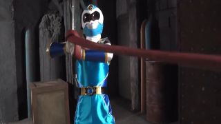 [SuperMisses.com] SPSE-01 Hisou Sentai Kageninja Blue is attacked by female-003-1