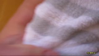 [K2S.CLUB] DedeDeville - Deine süße Stiefschwester wird beim Porno schauen erwischt und beide... - HD 720P-9