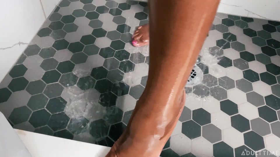 xxx clip 11 Shower With Mocha Menage on hardcore porn hardcore porn download