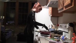 Latex Cooking Dinner Quick View Porn - New Sex Videos Online-1