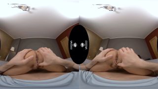 Sizzling Seduction: Passionate Night With New Neighbor-5