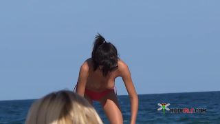 Beach Voyeur: Beach Voyeur: Big Women, Topless And Nude Nudism-3