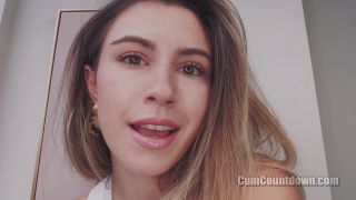 CumCountdown - Goddess Nikki - Shiny Shiny Lip Gloss!!!-7
