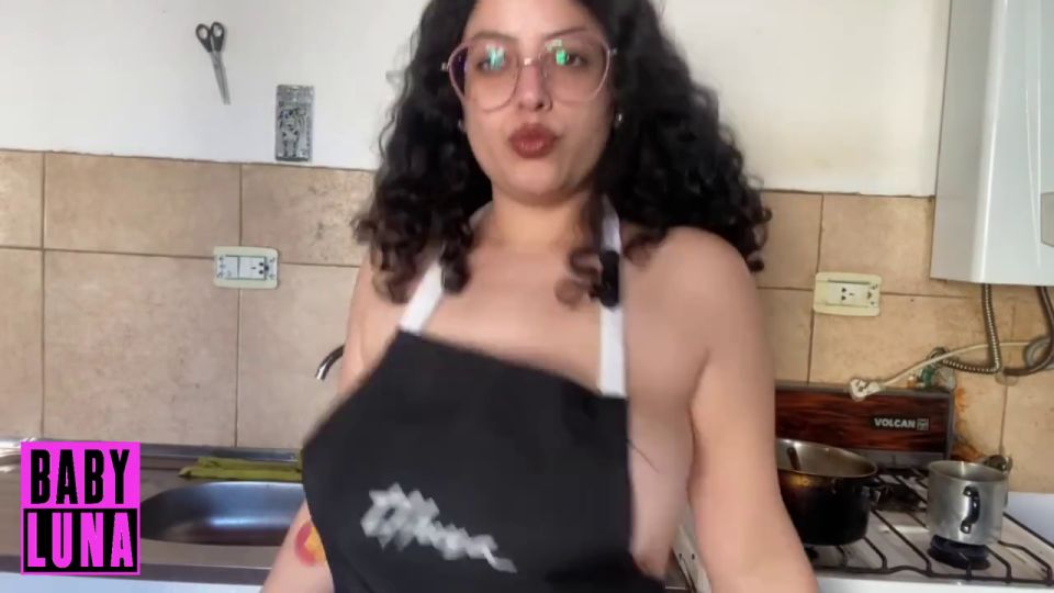 Babyluna939 - Cooking with little clothing