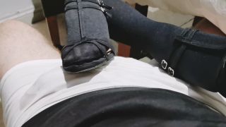 [K2S.CLUB] Lexi Snow - Dirty Shoe Job Causes Cum In Pants - FullHD 1080P-9