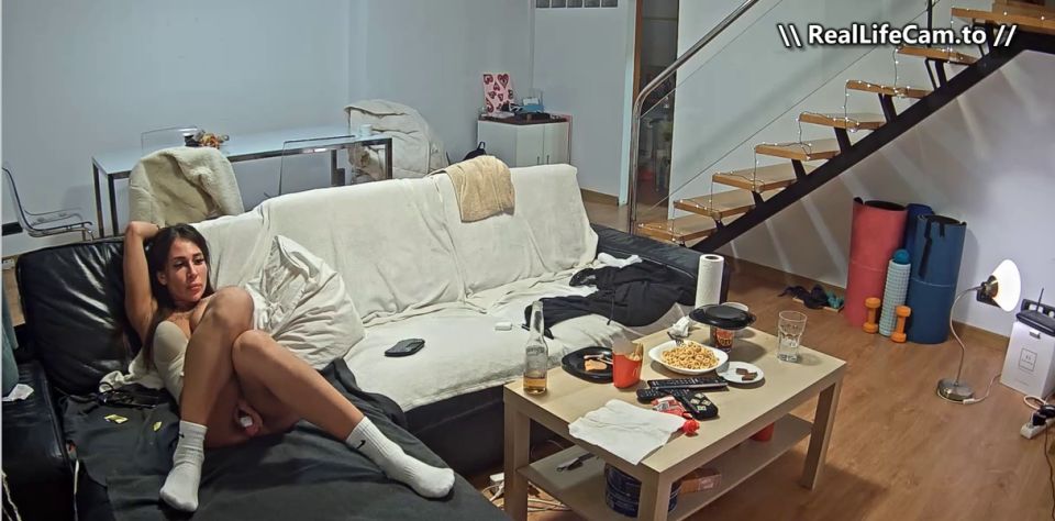 Reallifecam - Lina Get Horny After Party And Have Hot Pussy Rub On Sofa 15.01.2025 600P - Voyeur