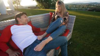 Gigi Dior - The Bestest Friend - Foot fetish-2