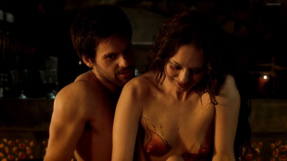 Laura Haddock Nude - Da Vinci's Demons s01e01 2013