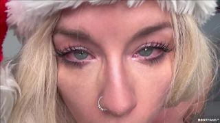 Mia Julia - Die Weihnachtsfee will gefickt werden - Blowjob und Creampie 1080P - Amateur-4