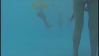 Porn tube Online Tube Voyeur Underwater swimsuit tracking - voyeur-9