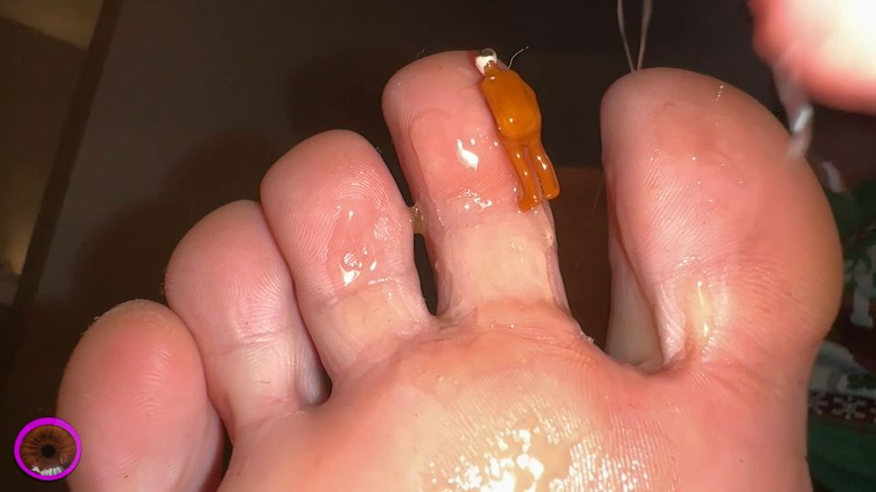 [K2S.CLUB] The Cirilla Emporium - Lady Leviathan Tiny Servant Helps Me Wax My Feet - FullHD 1080P