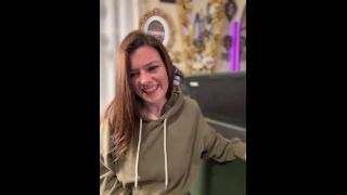  Blowjob APGH-048 An innocent schoolgirl with a baby face is a hidden masochist! Irama begging! "I love the pain!" After school, a beautiful girl and Icha Love POV date Tachibana Iori Baby Face-5