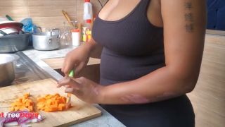 [GetFreeDays.com] HOMEWERCKER - I seduce my sisters husband while shes cooking dinner Sex Film November 2022-3