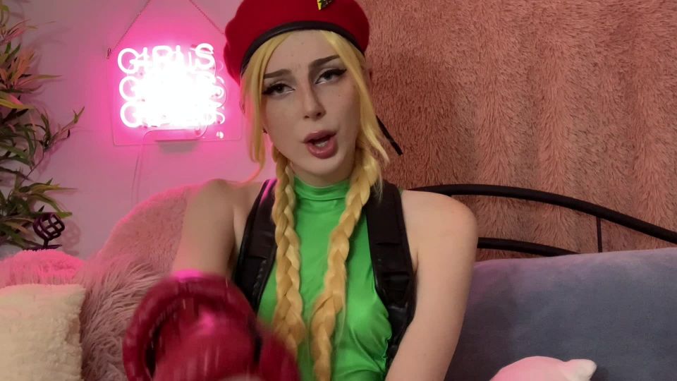 Cutiepii33quinn - Cammy kicks your ass and steals your gir - Shemale