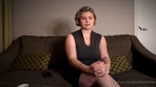 nextdoorvixen 2022-01-27 Sayyy hello to to Luna Sam and I go to a downtown market wh   eb867d-9