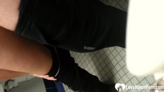 Amateur Hardcore - Banging my horny babe in a public toilet-4