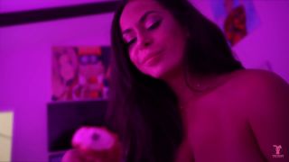 Teddy Tarantino - Latina Stripper Gets Picked up at Broward Gas Station - KIKI KLOUT 720P - Teddy tarantino-9