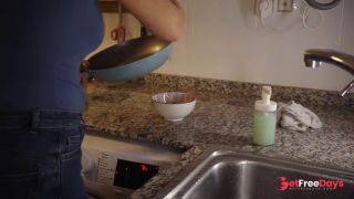 I wash dishes in a blue T-shirt-7