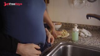 I wash dishes in a blue T-shirt-9