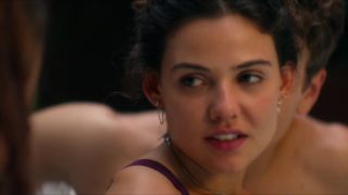 Paulina Singer, Danielle Campbell - Tell Me a Story s01e02 (2018) HD 1080p - (Celebrity porn)-7