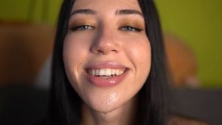 Asmr Spit Solo 08-0