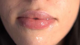 Asmr Spit Solo 08-5