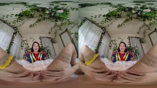 Video Alex Coal  Snow White, Prince Charming A XXX Parody 1440p 2K-2