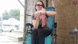 Vicky Vix - Candid Outdoor Smoke Break - Smoking-0