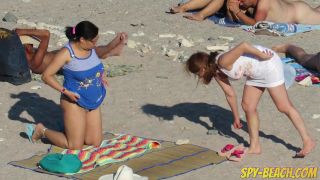 free porn clip 34 Beach milfs pussy and ass close up, homemade amateur on hardcore porn -0