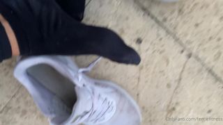 Onlyfans - Goddess Suzie - goddesssuzie26 - goddesssuziePost run these feet need to breathe The smell hits you like a train when my feet pop out - 25-08-2021-8