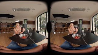 VR Bangers Taste Her Delicious Fruity Pussy In VR Porn-1
