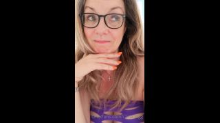 Onlyfans - Ultimate Mature Fantasy - carla36gg - carlaggWaffle from sunny Spain  and I get my tits out - 19-08-2020-9