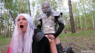 Game of Thrones Cosplay: Daenerys & Arya Loves Big Dick of the Night King-1